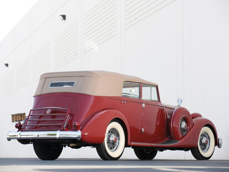  Packard Twelve Convertible Sedan by Dietrich 1935 года  (фото 13 из 18)